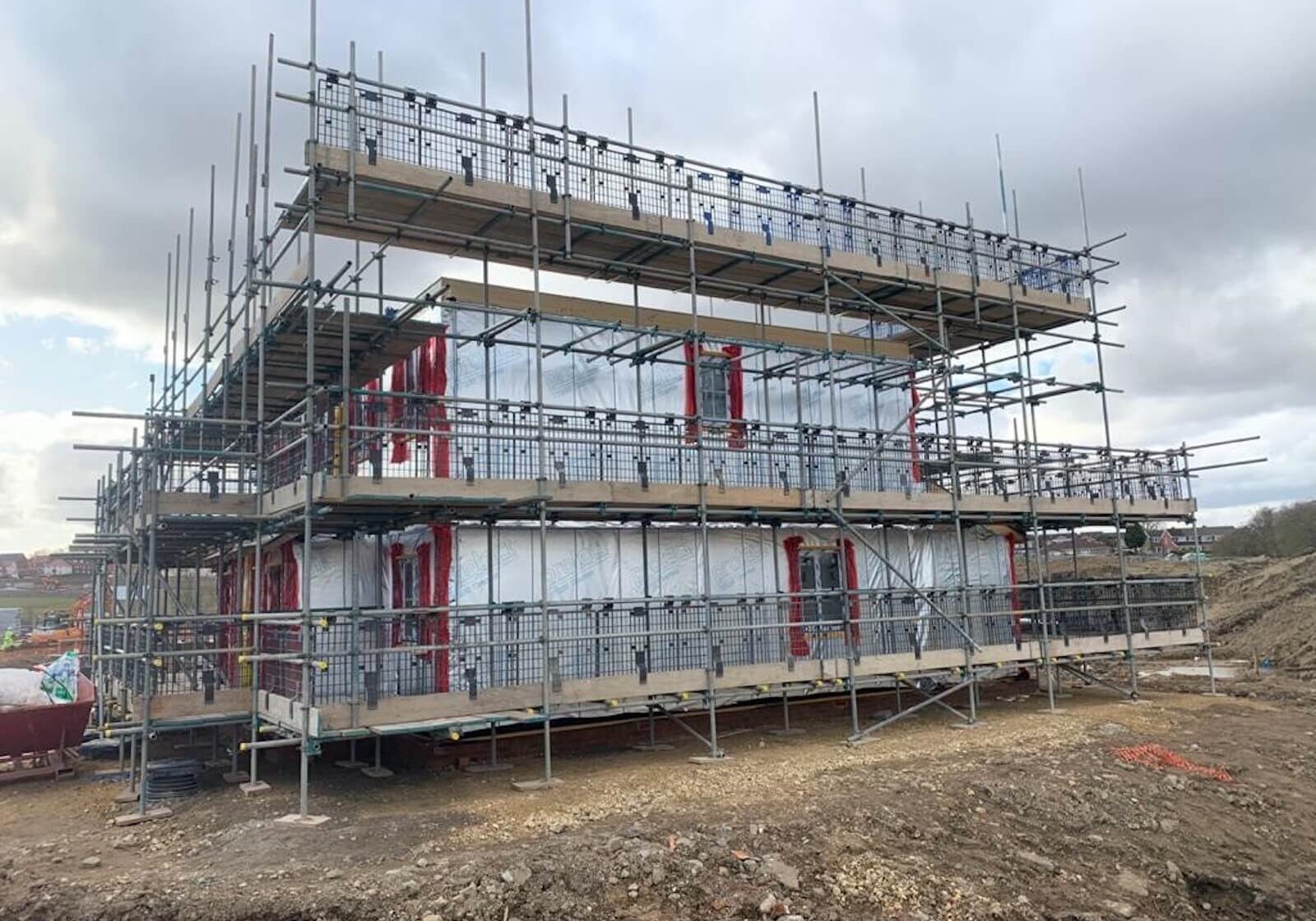 professional scaffolding services for house construction